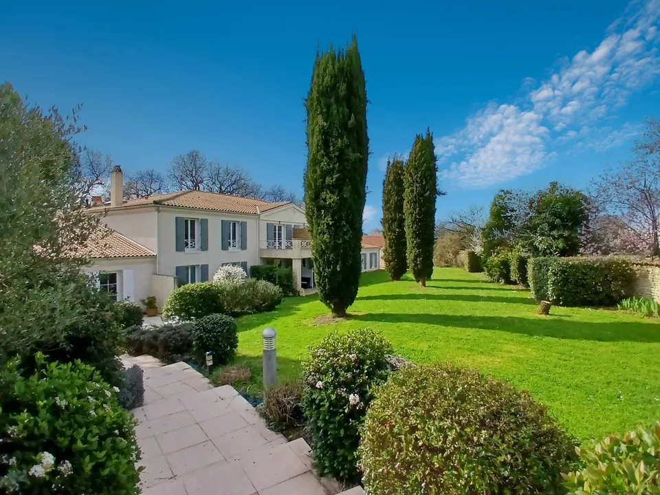 Villa i Cognac, Charente - foto 1