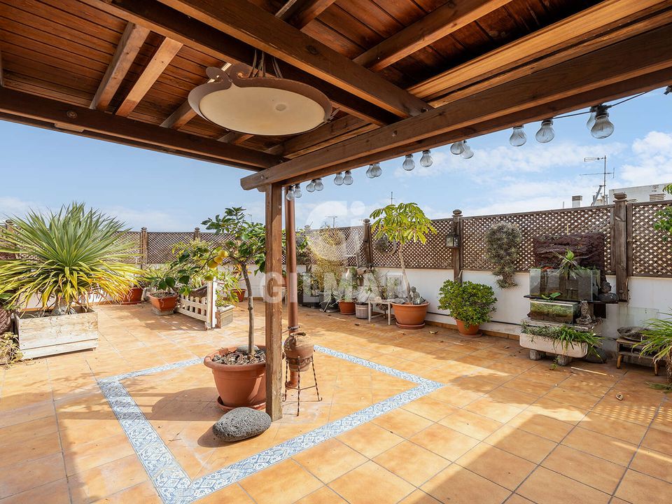 Apartment in Las Palmas De Gran Canaria, Gran Canaria - photo 1