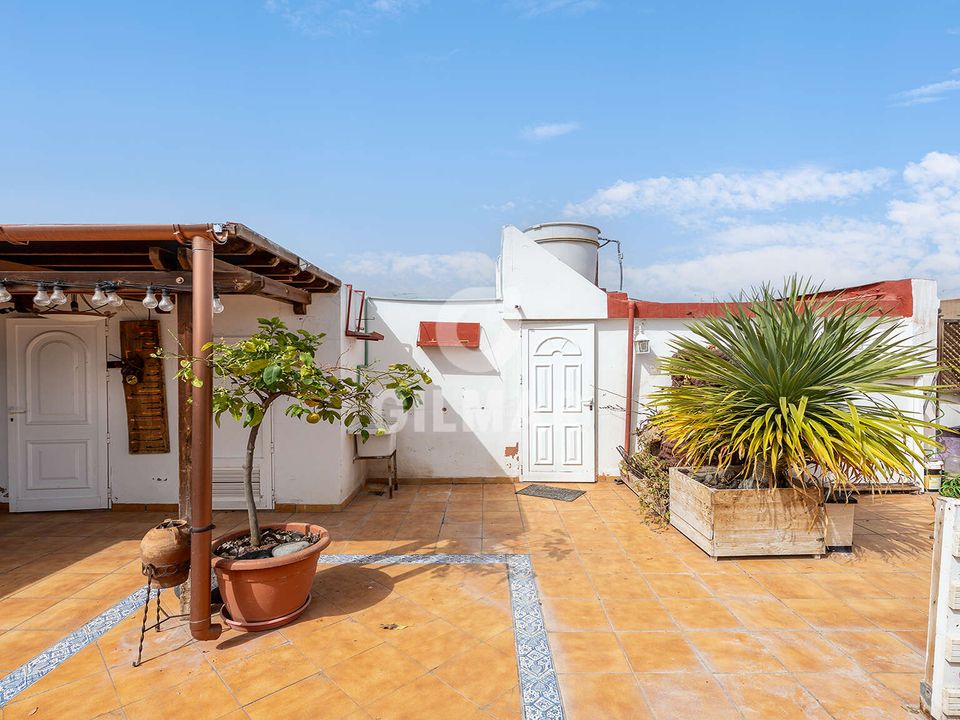 Apartment in Las Palmas De Gran Canaria, Gran Canaria - photo 5