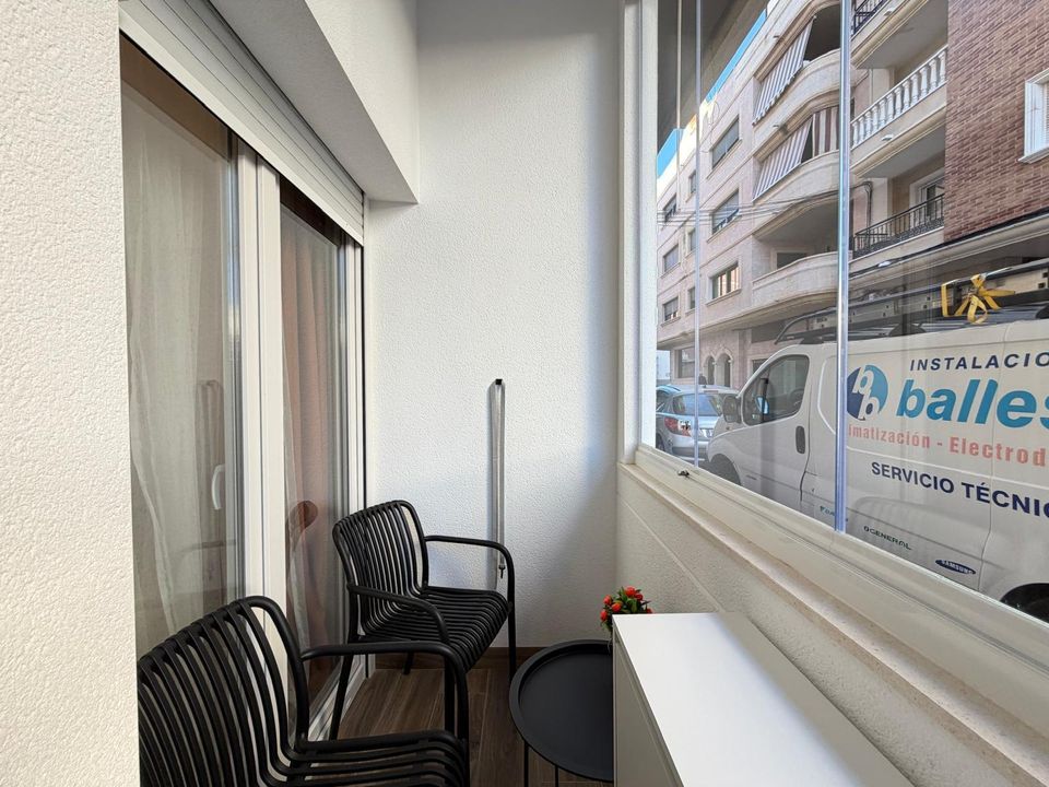 Lejlighed i Torrevieja, Alicante - foto 4