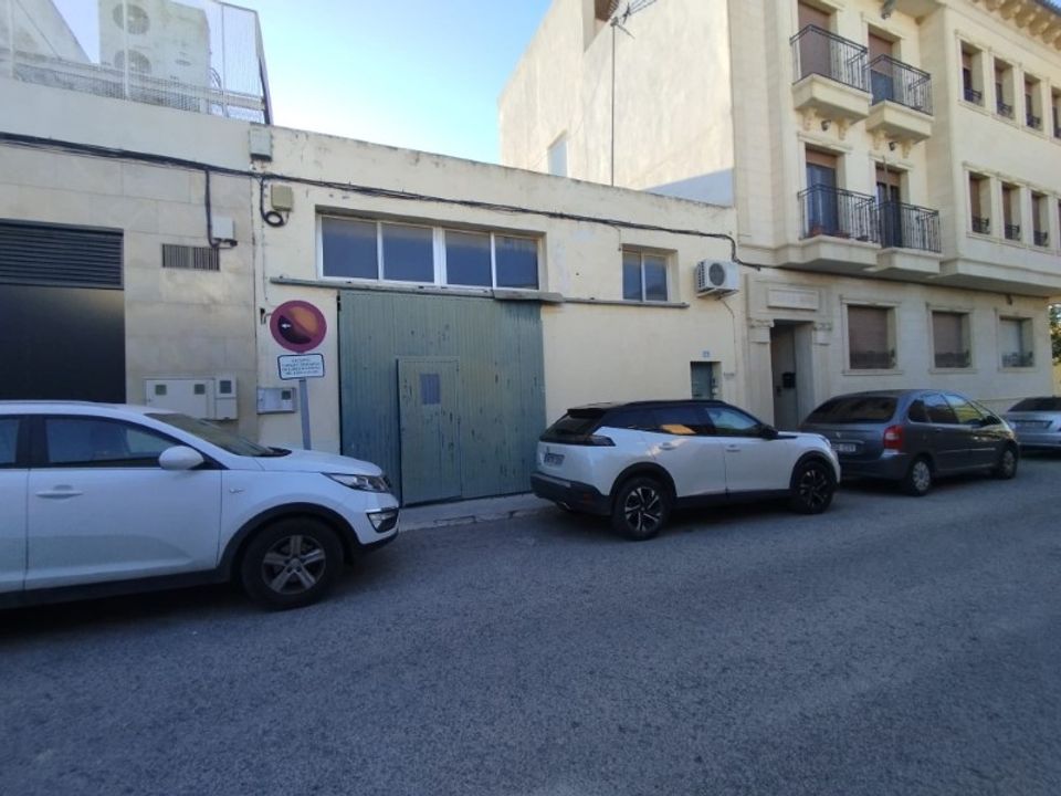 Erhvervsejendom i Jacarilla, Alicante - foto 1