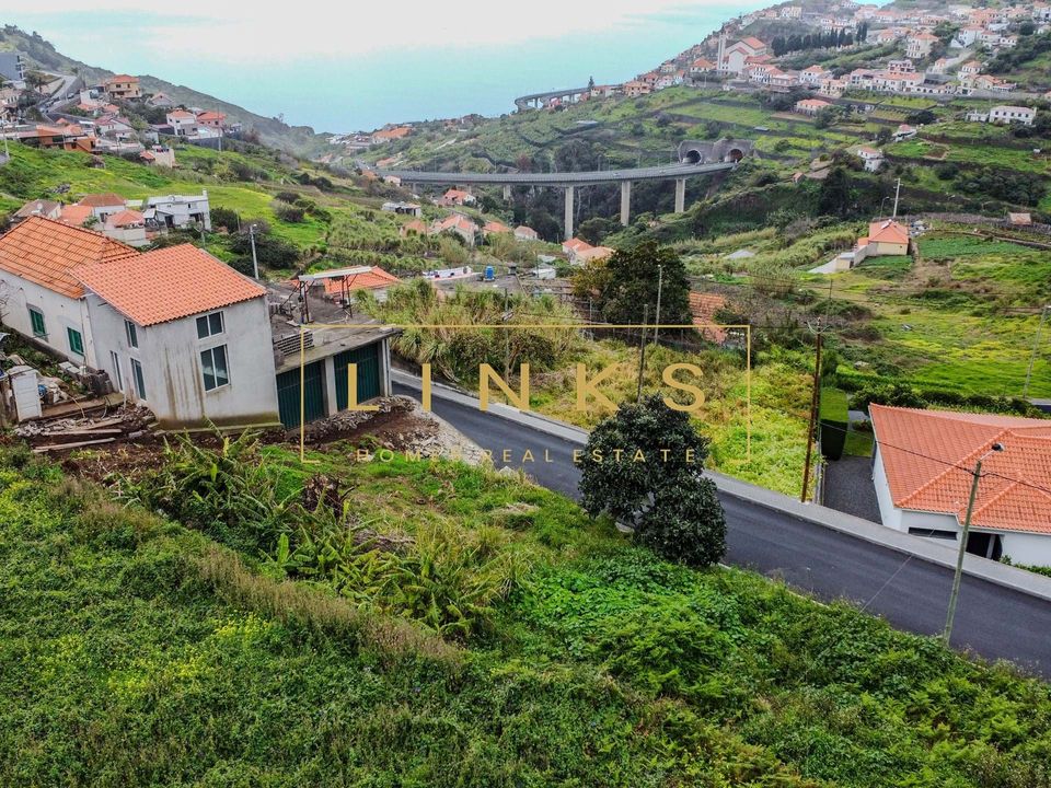 Helårsgrund i Ribeira Brava, Madeira - foto 1