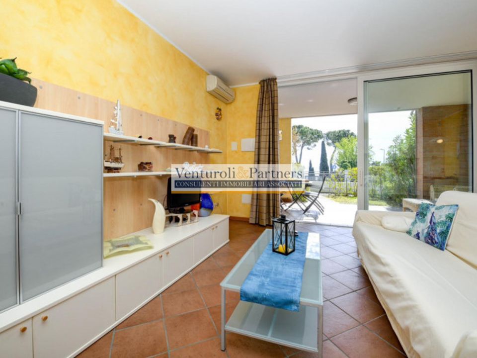 Lejlighed i Padenghe sul Garda, Brescia - foto 1