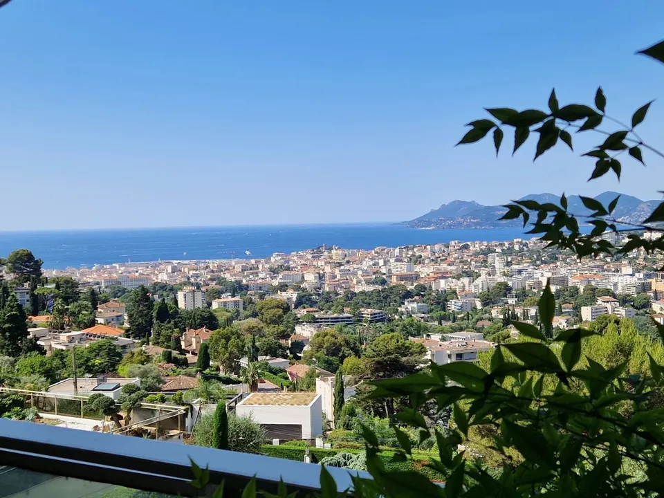 Lejlighed i Le Cannet, Alpes-Maritimes - foto 1