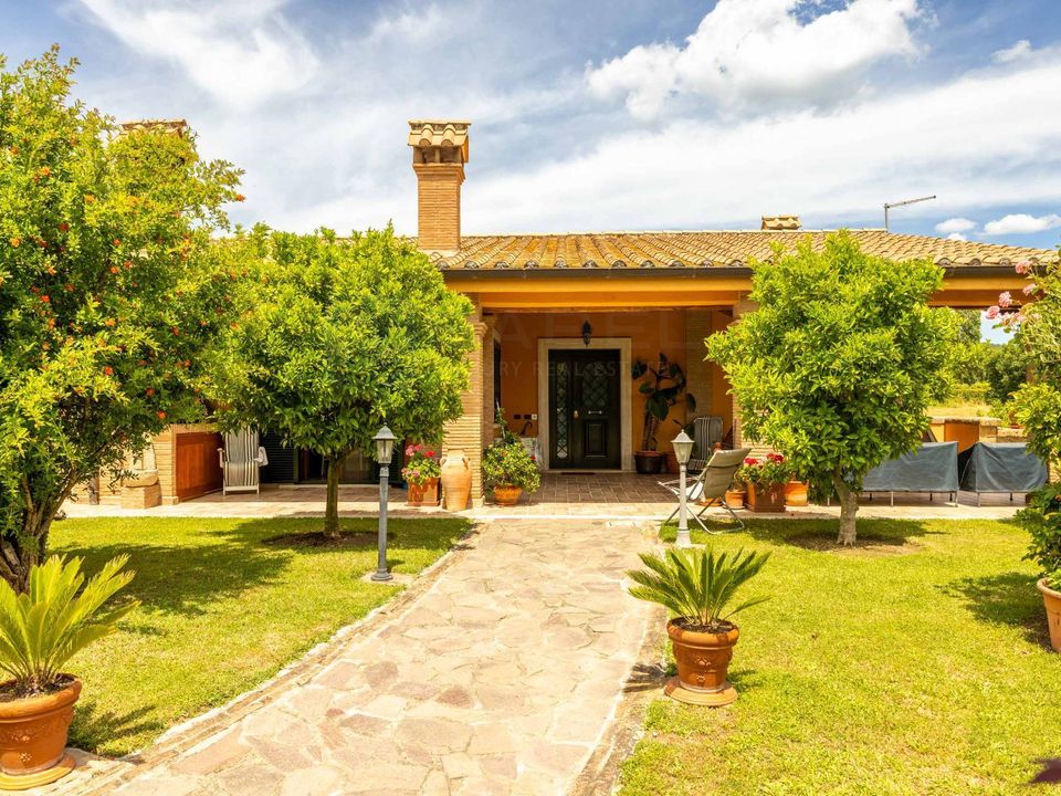 Villa i Campagnano di Roma, Rome - foto 1