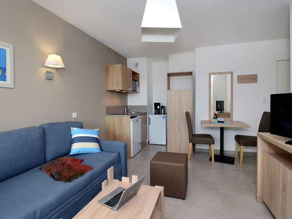 Erhvervsejendom i Le Barcares, Pyrenees-Orientales - foto 2