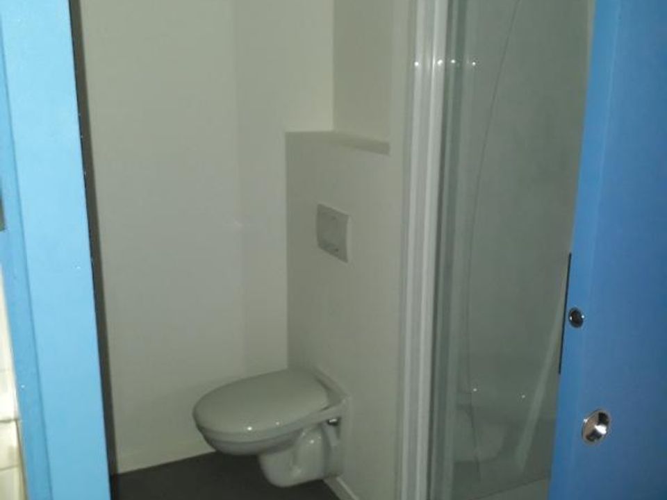 Apartment in Oyonnax, Ain - photo 4