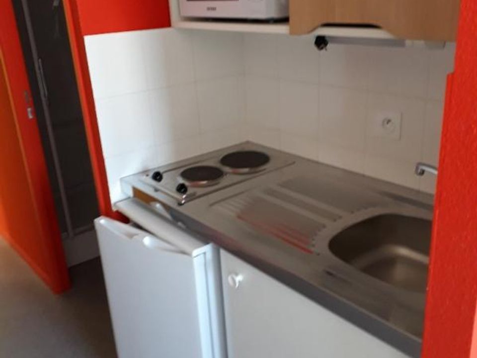 Apartment in Oyonnax, Ain - photo 2
