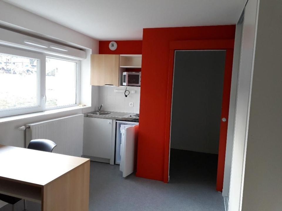 Apartment in Oyonnax, Ain - photo 5
