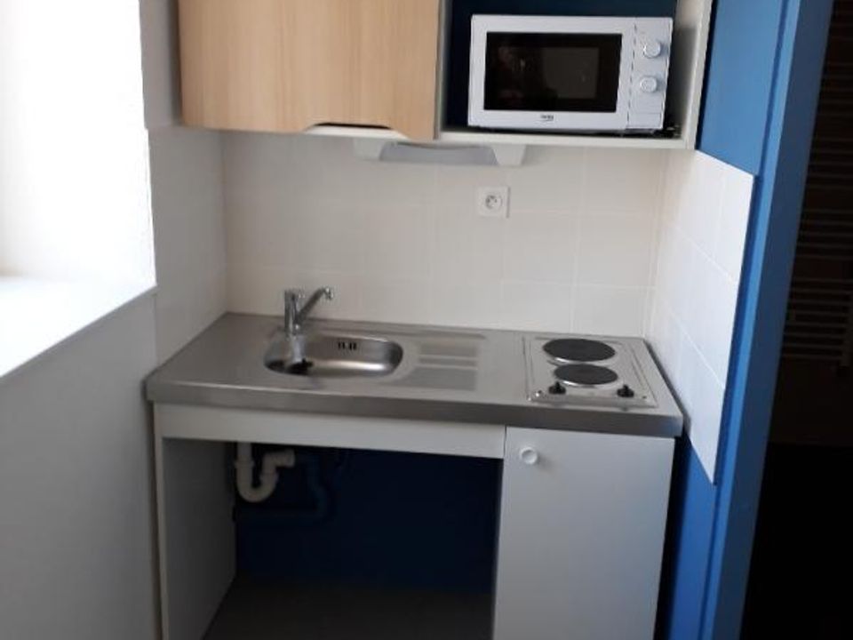 Apartment in Oyonnax, Ain - photo 2