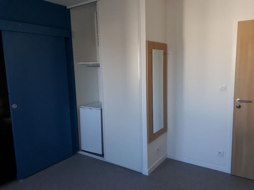 Apartment in Oyonnax, Ain - photo 3