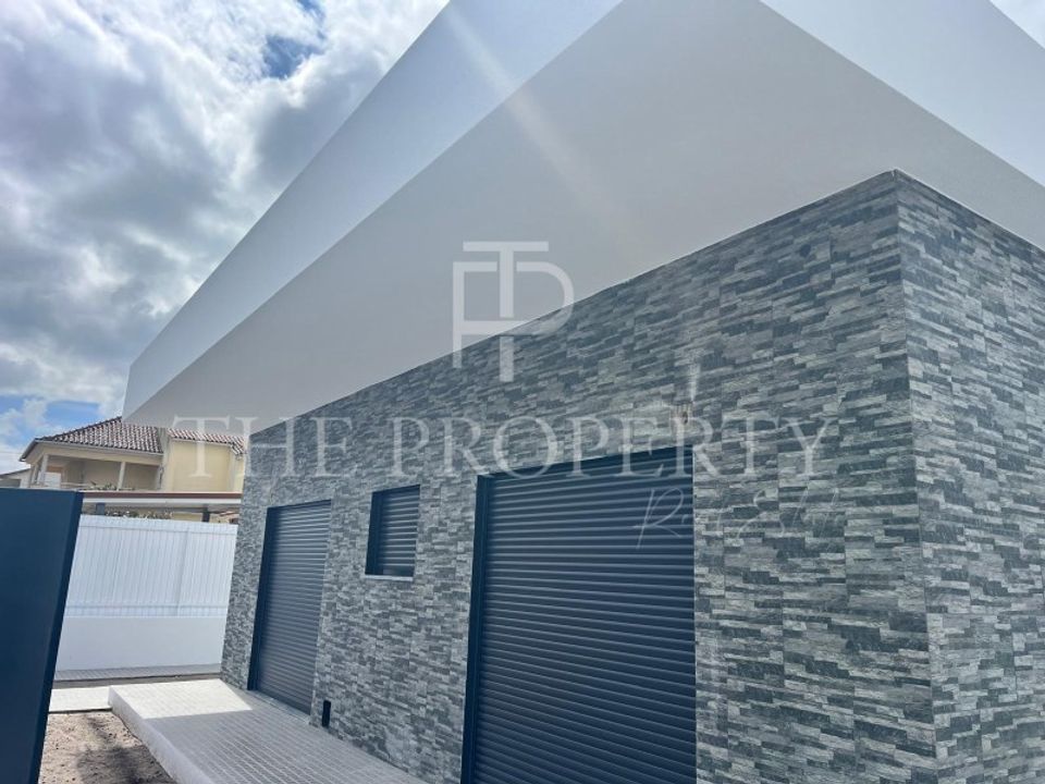 Bungalow i Fernao Ferro, Setubal - foto 1