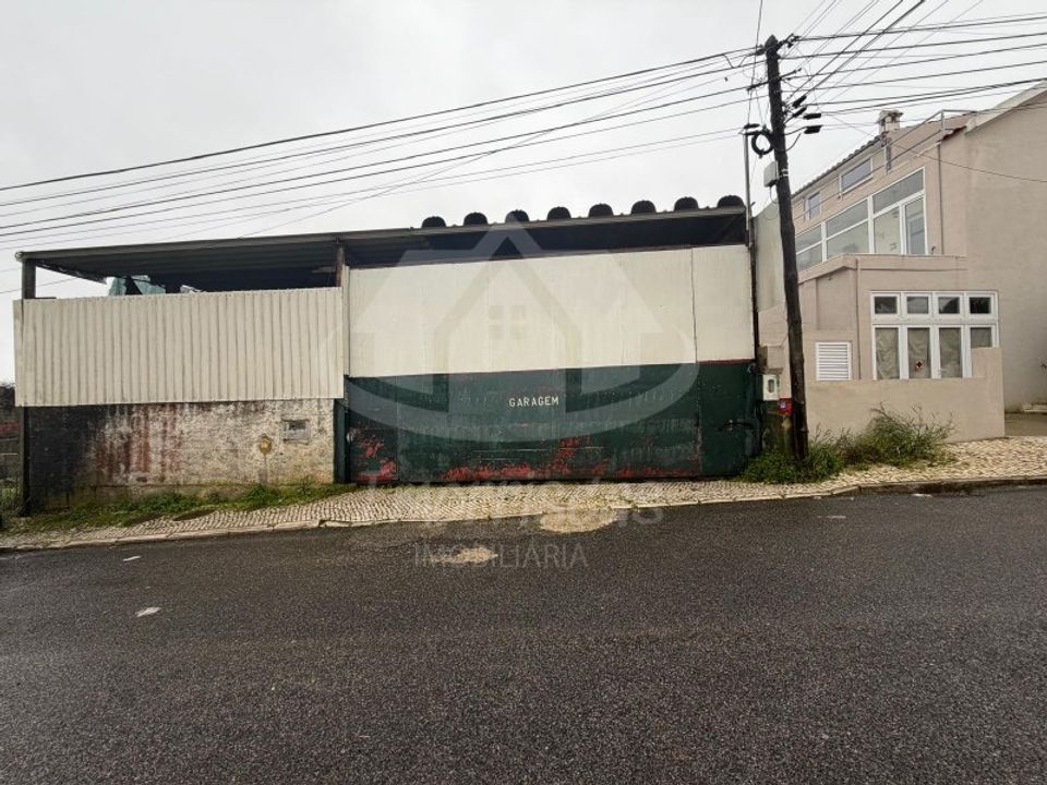 Erhvervsejendom i Santa Iria de Azoia, Lisbon - foto 1
