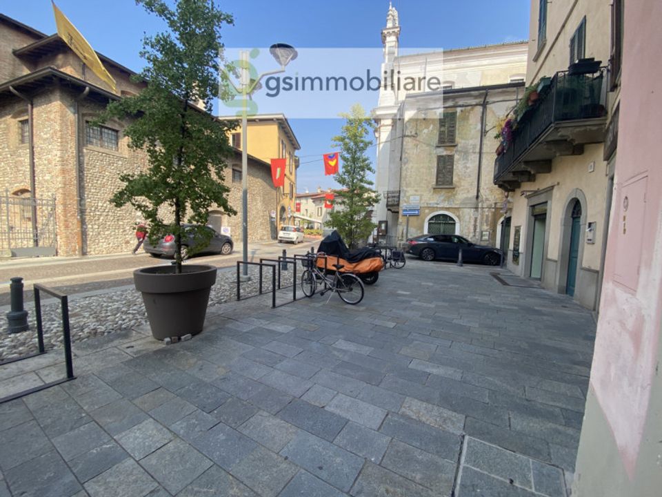 Erhvervsejendom i Chiari, Brescia - foto 2
