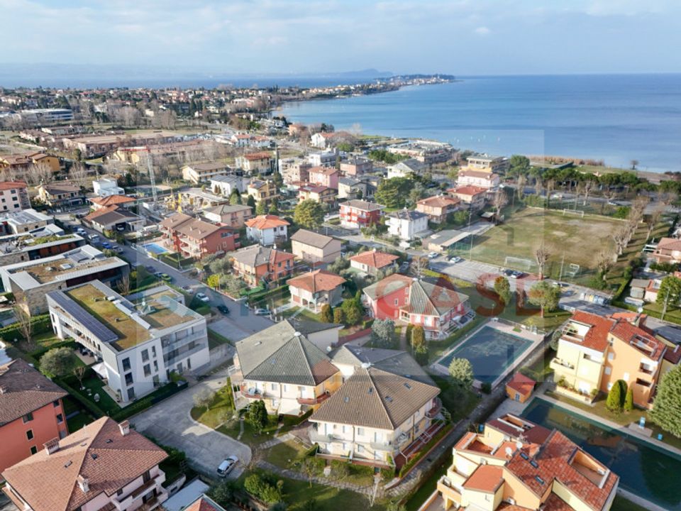 Lejlighed i Sirmione, Brescia - foto 1