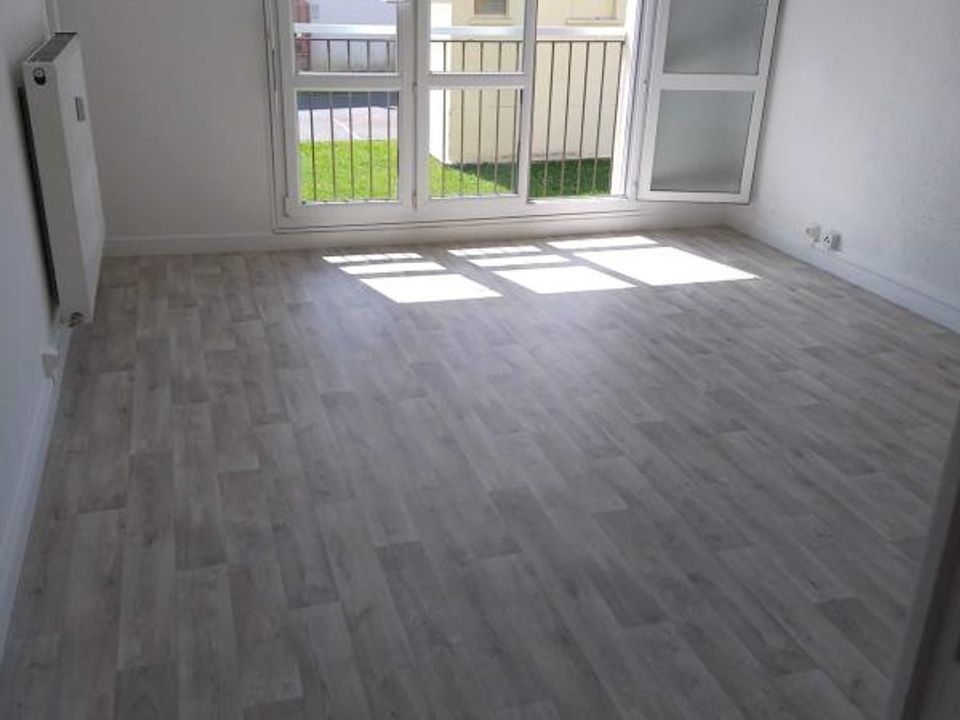 Lejlighed i Bar-sur-Aube, Aube - foto 1
