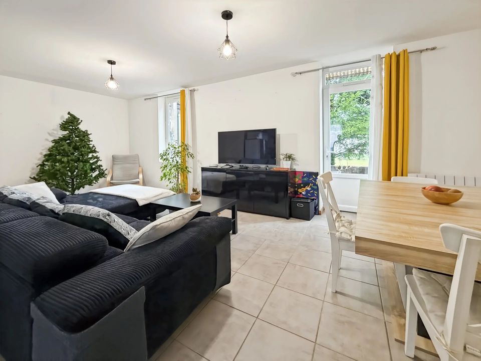 Byhus i Saint-Clair-de-la-Tour, Isere - foto 2