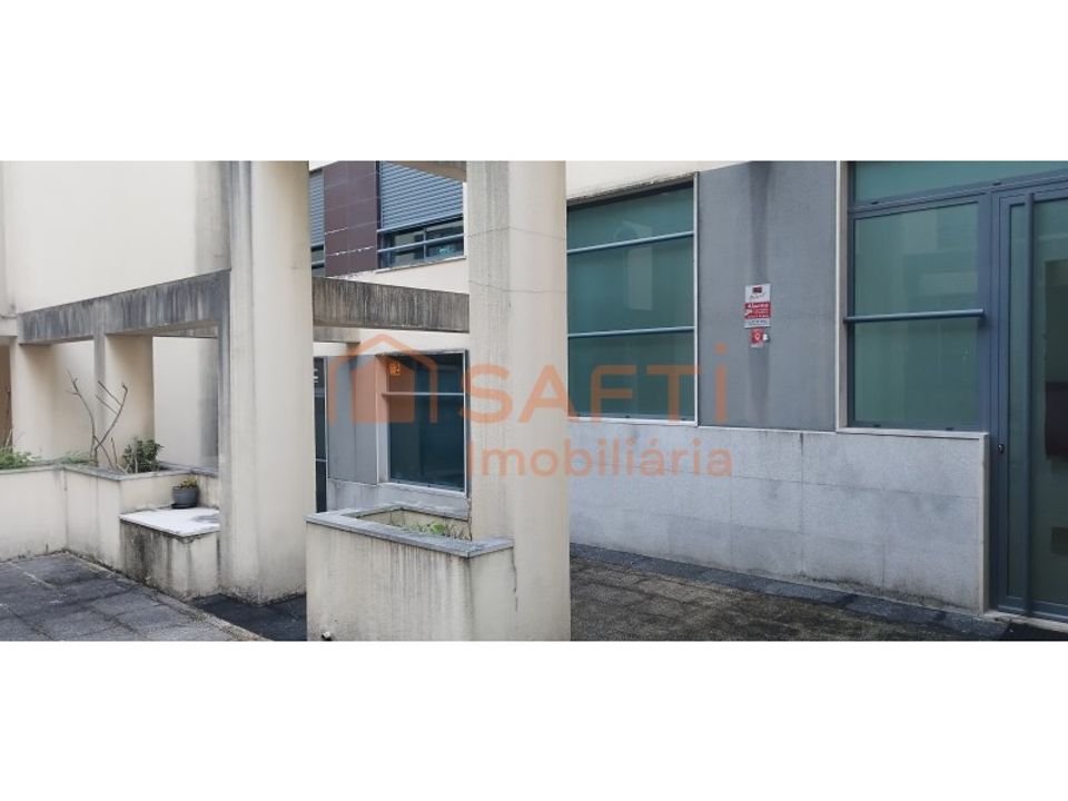 Erhvervsejendom i Loures, Lisbon - foto 1
