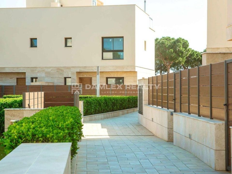 Villa i Lloret De Mar, Gerona - foto 2