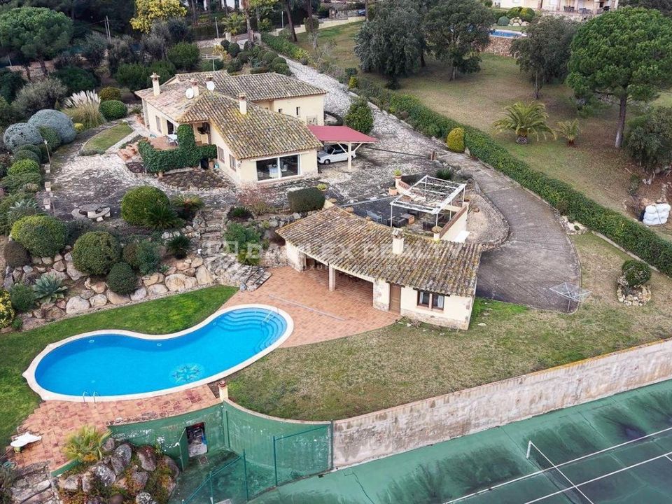 Villa i Santa Cristina D'aro, Gerona - foto 1