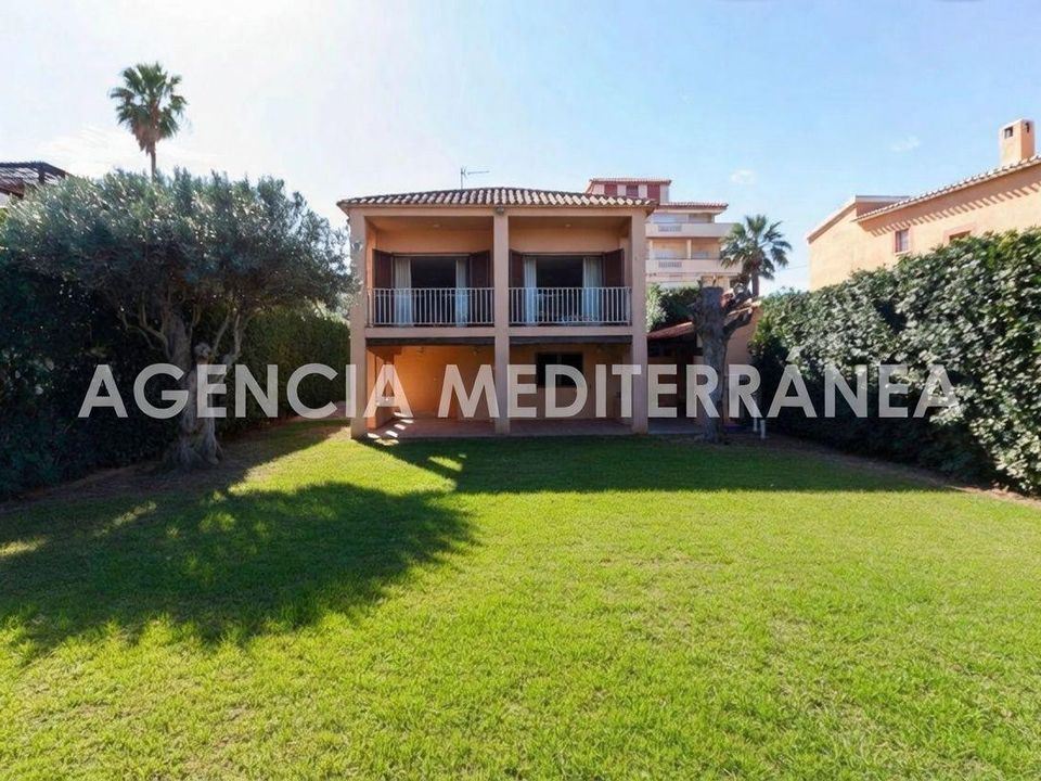 Villa i Denia, Alicante - foto 1