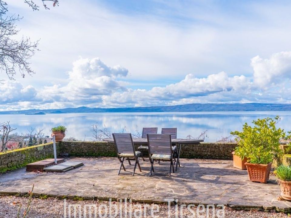 Villa i Bolsena, Viterbo - foto 1
