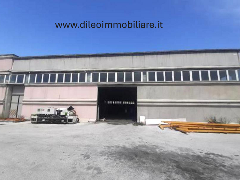 Erhvervsejendom i Castelplanio, Ancona - foto 1