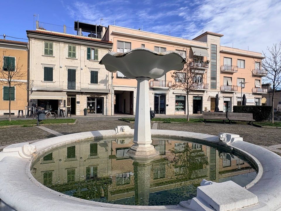 Erhvervsejendom i Chiaravalle, Ancona - foto 1