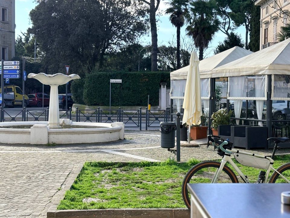 Erhvervsejendom i Chiaravalle, Ancona - foto 4