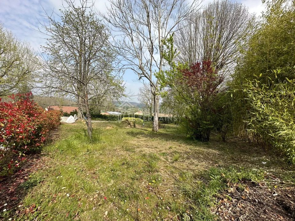 Helårsgrund i Nesles-la-Vallée, Val-d'Oise - foto 1