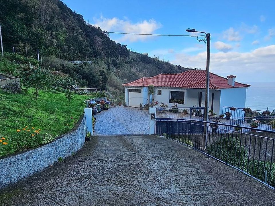 Villa i Ponta Delgada, Madeira - foto 1