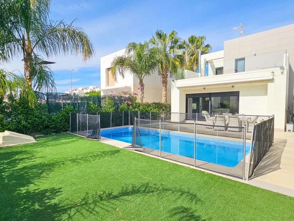 Villa i Rojales, Alicante - foto 1