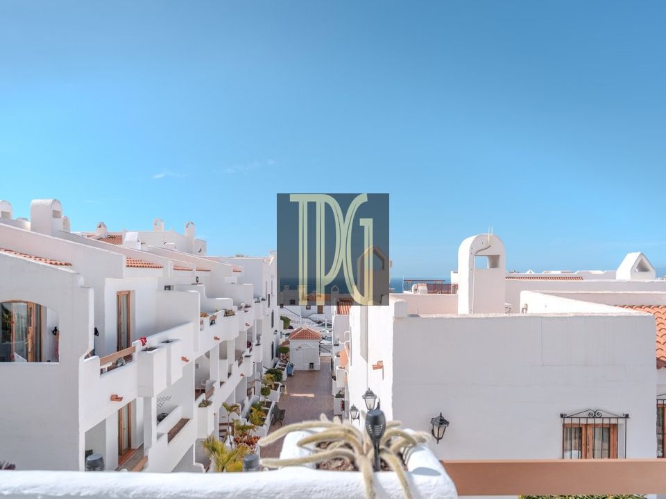 Lejlighed i Playa De Los Cristianos, Tenerife - foto 1