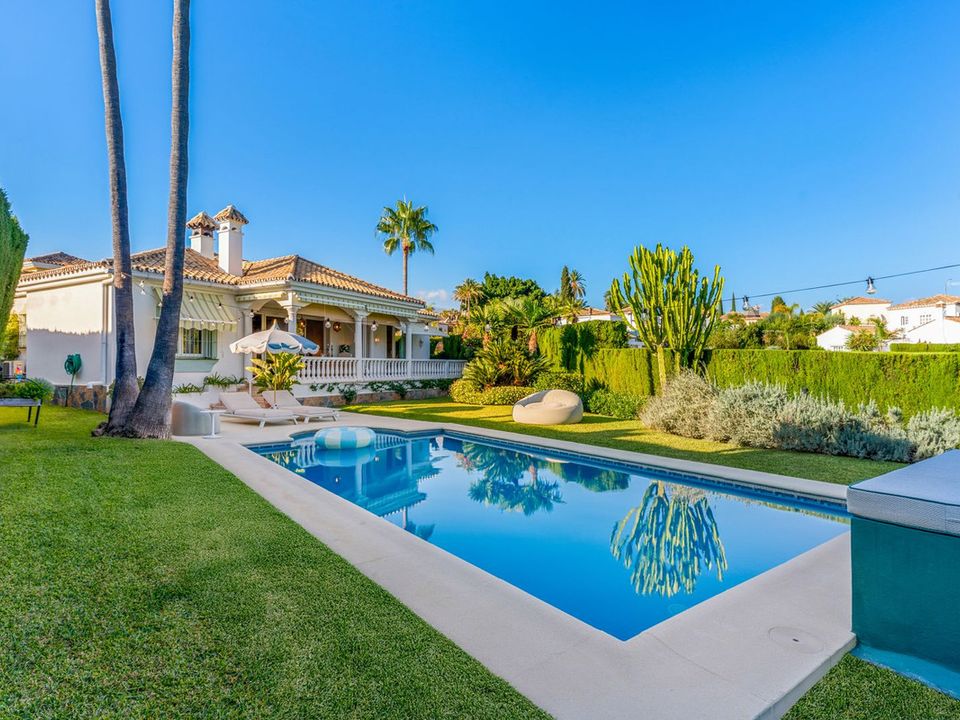 Villa i El Paraiso, Malaga - foto 3