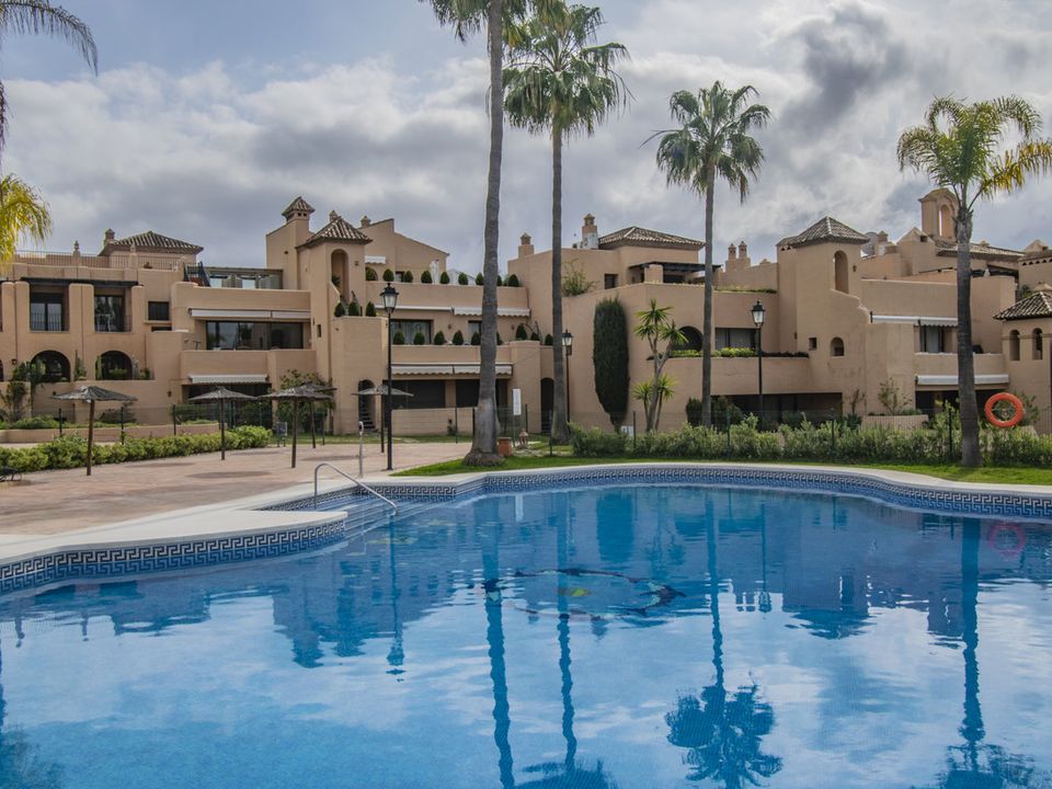 Apartamento em Atalaya Isdabe, Malaga - foto 1