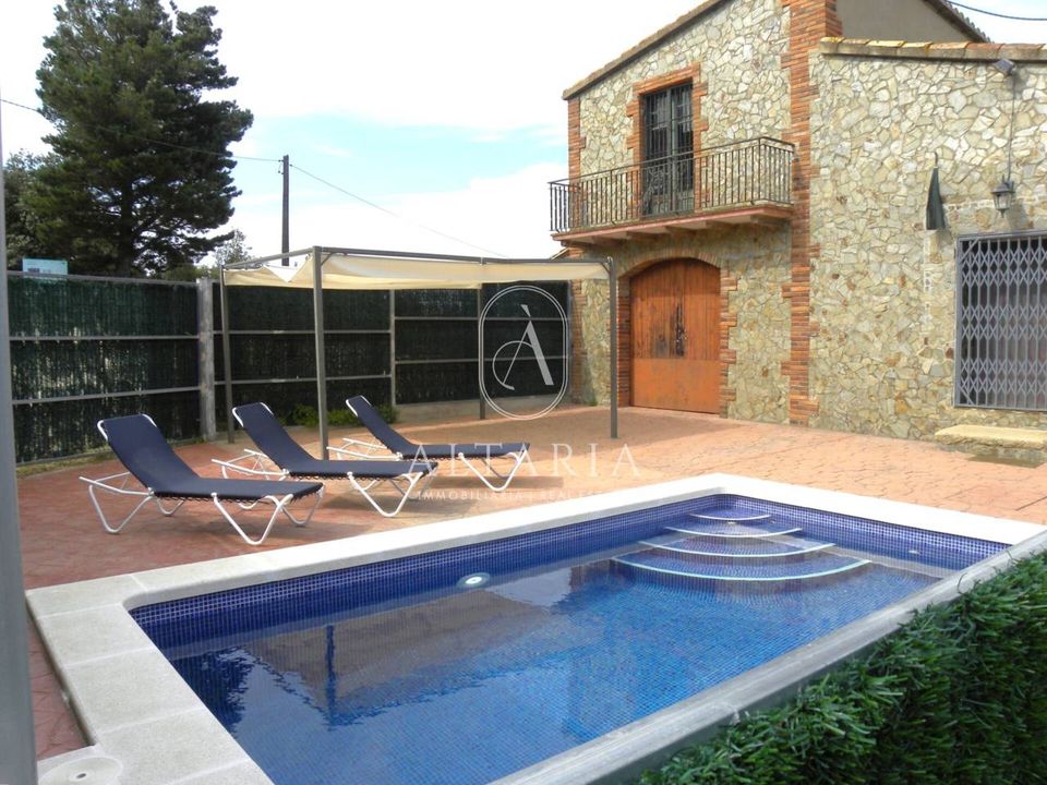 Byhus i Llagostera, Gerona - foto 1