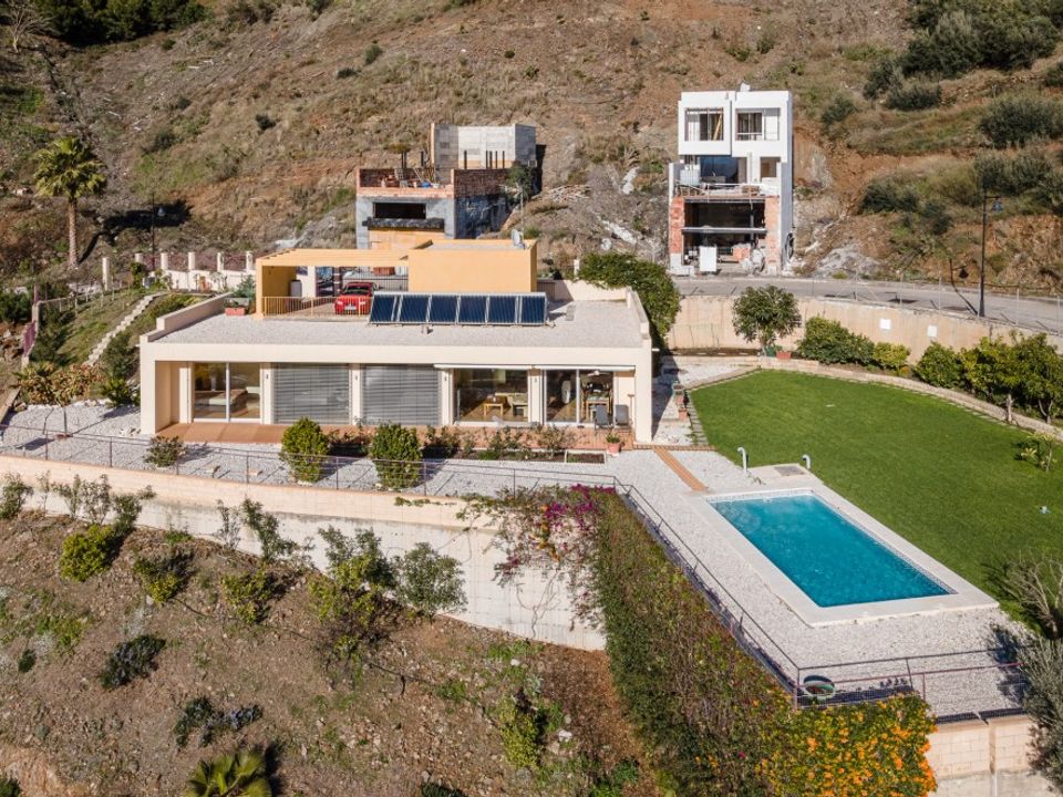 Villa i Torrox, Malaga - foto 1