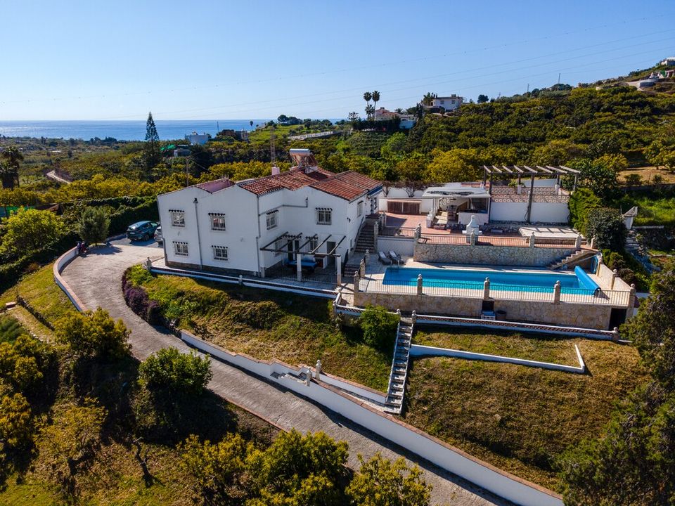 Villa i Nerja, Malaga - foto 4