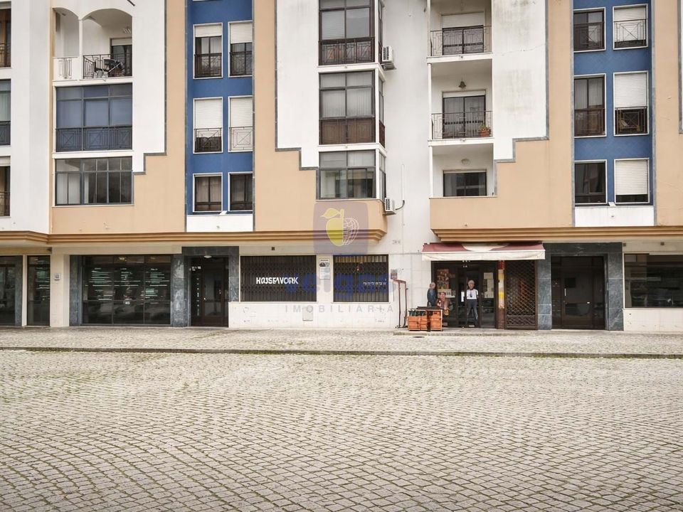 Erhvervsejendom i Alverca do Ribatejo, Lisbon - foto 3