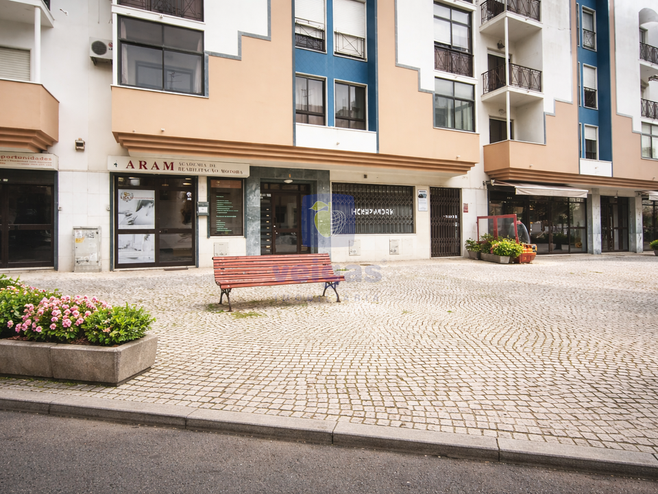 Erhvervsejendom i Alverca do Ribatejo, Lisbon - foto 4