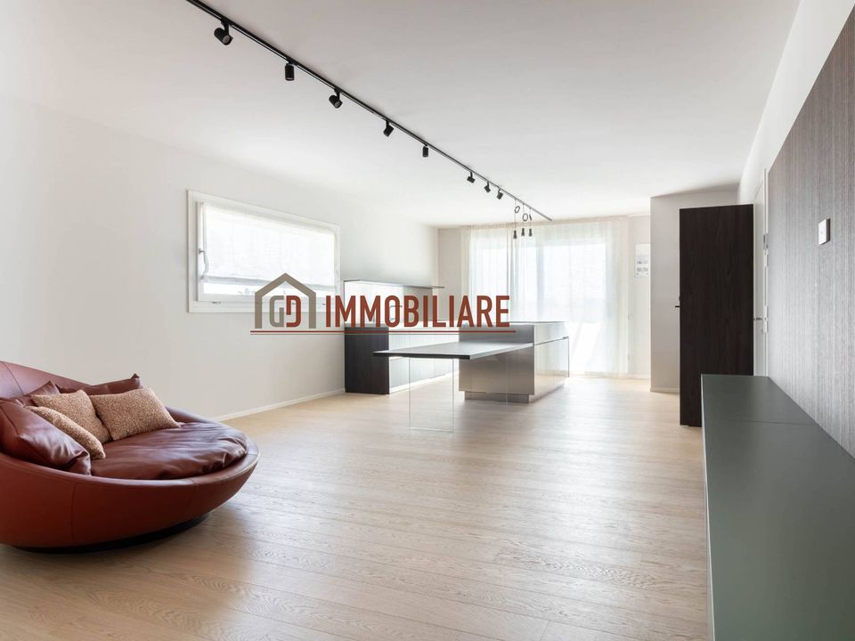 Lejlighed i Montebelluna, Treviso - foto 3
