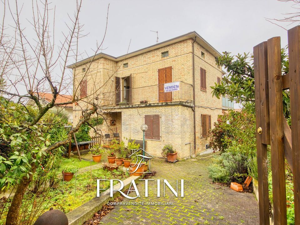 Villa i Ancarano, Teramo - foto 1
