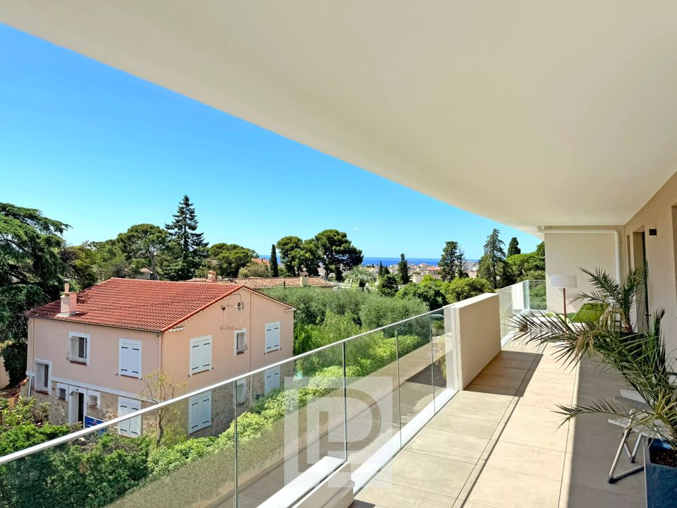 Lejlighed i Le Cannet, Alpes-Maritimes - foto 1