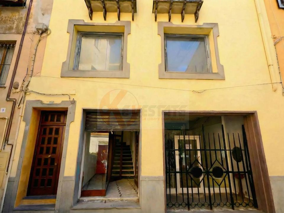 Erhvervsejendom i Sassari, Sassari - foto 2