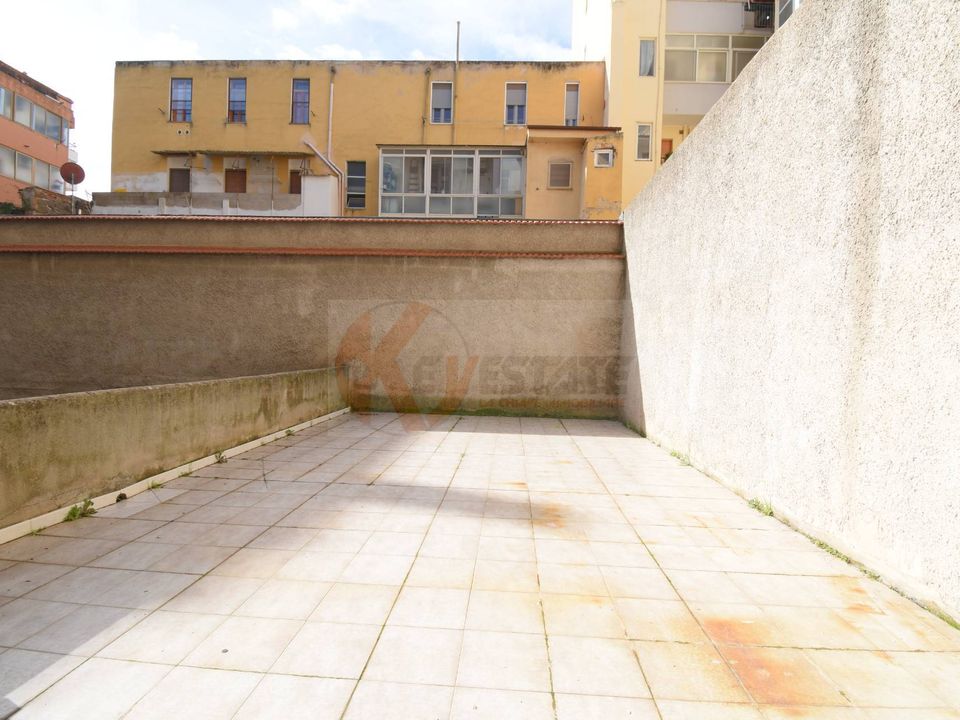 Erhvervsejendom i Sassari, Sassari - foto 5