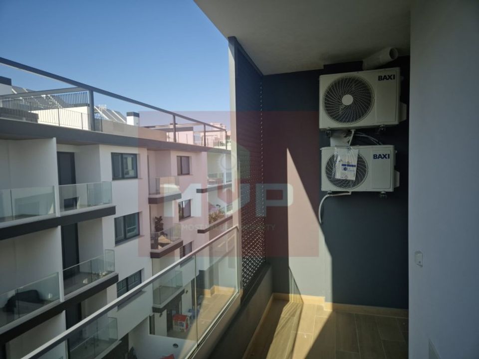 Lejlighed i Montenegro, Faro - foto 4