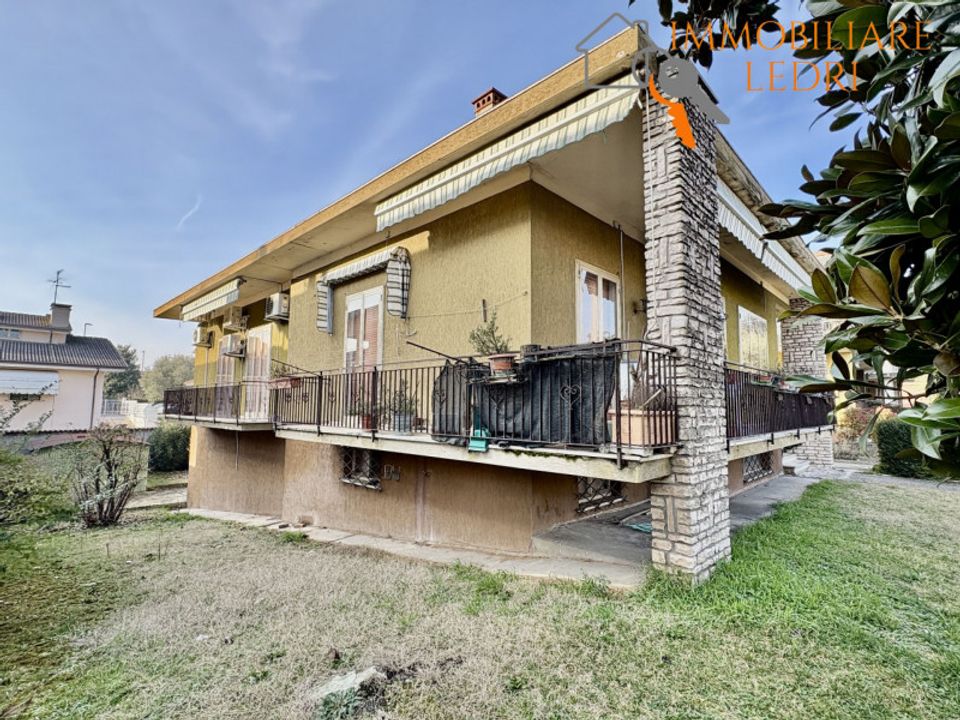Villa en Villafranca di Verona, Verona - foto 4