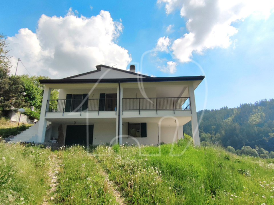 Villa i Ferrara di Monte Baldo, Verona - foto 2