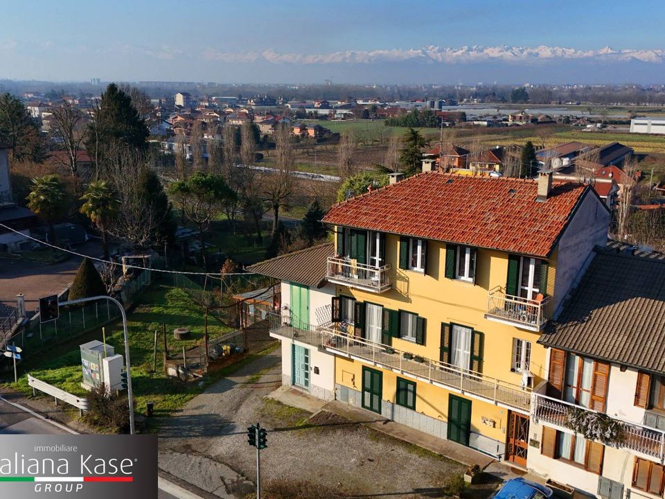Erhvervsejendom i Castiglione Torinese, Turin - foto 1