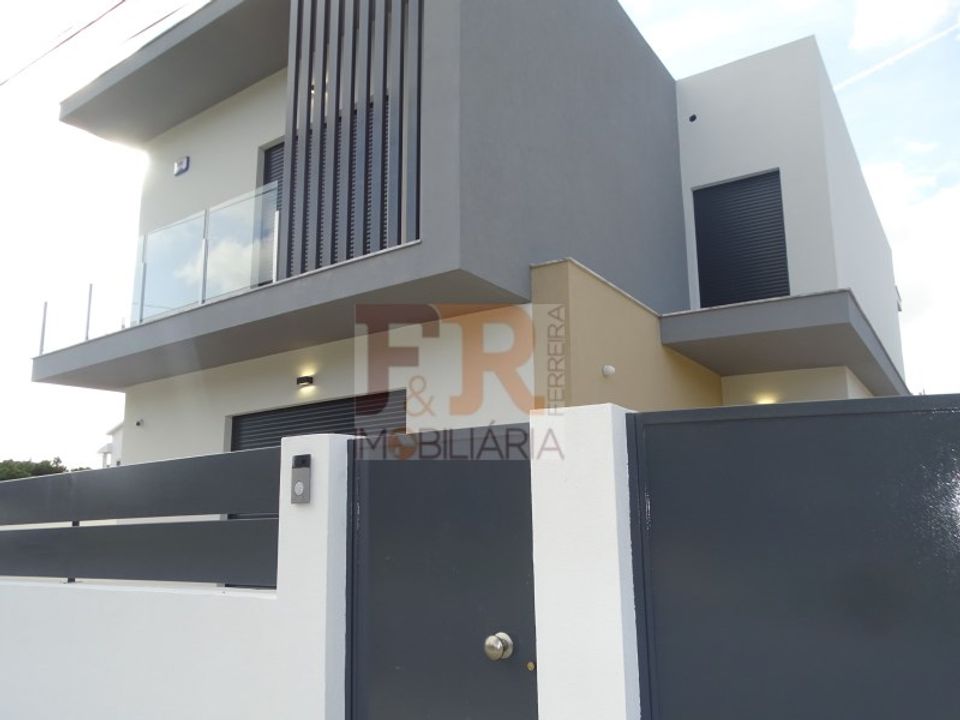 Villa i Fernao Ferro, Setubal - foto 1